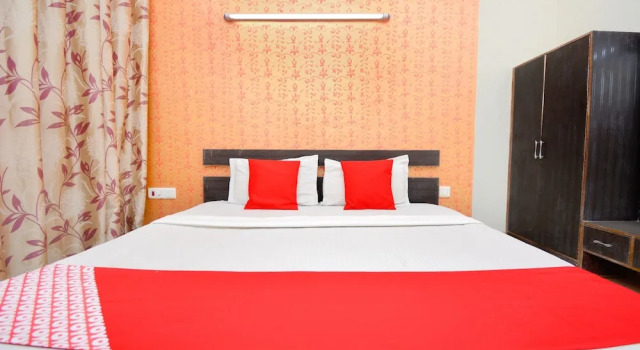 OYO 40160 Hotel  Aaa