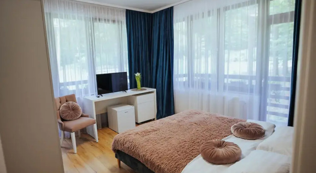Băile Puturoasa, Book Bed and Breakfast Tur Satu Mare