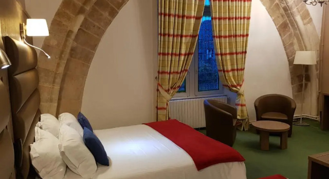 Номер Deluxe LHostellerie du Château de Bricquebec