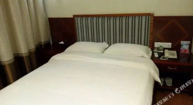 Huixing Business Hotel, Boek Hotel Hotels in Guangdong met parkeren, Parkeren