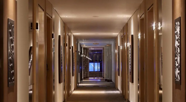 Deluxe Zimmer Grandhika Hotel Semarang