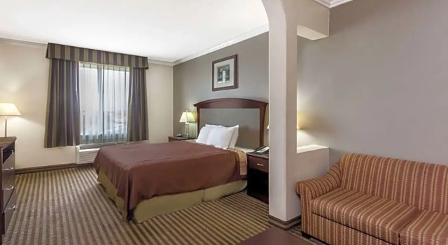 Двухместный Studio Suite Harbor Inn & Suites