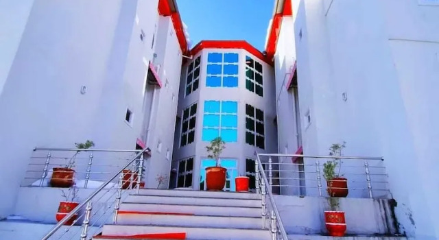Green Hilton Hotel Shangla, Забронировать Отель Сайду Шариф провинция Хайбер-Пахтунхва