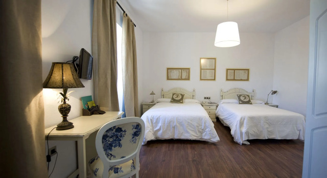 Rusticae Las Casas del Cónsul, Book Hotel Hoteller i Úbeda med parkering, Parkering