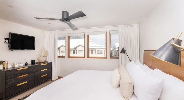Telluride Lodge 526 - A True Mountain Retreat In Beautiful Telluride Town. 3 Bedroom Condo by RedAwning, Забронировать Апартаменты/квартира Апартаменты Теллурайд, рядом с Oak Street Lift, Апартаменты/квартира
