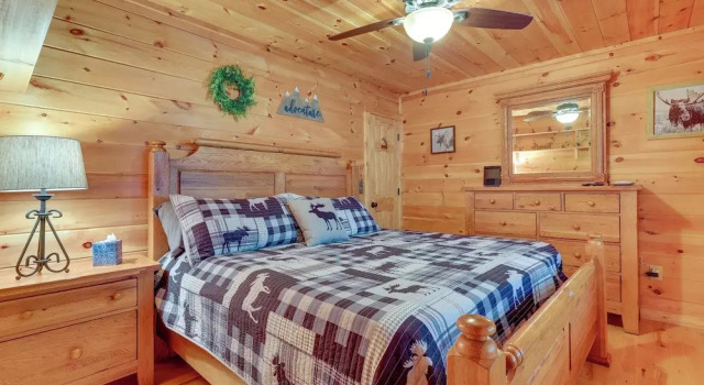 Hot Tub & Game Room: Blue Ridge Getaway, Rezerwuj Dom wakacyjny Blue Ridge Georgia