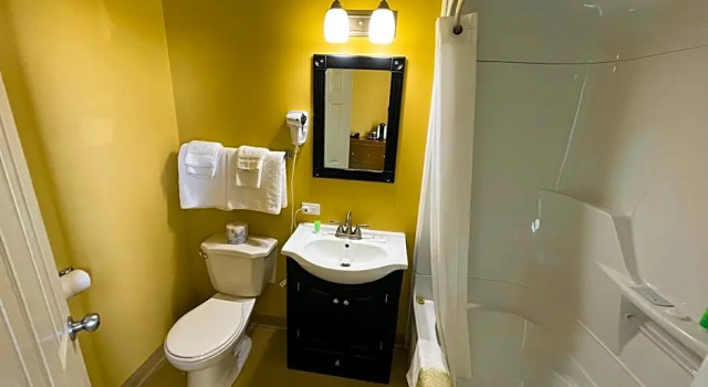 Номер Standard Driftwood Inn