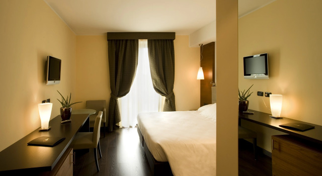 Red's Redaelli Hotel