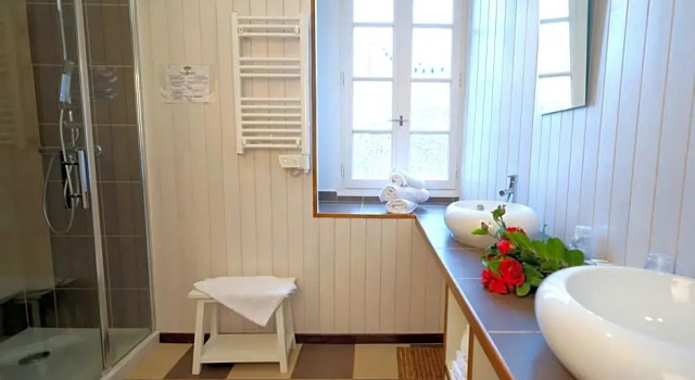 Номер Comfort Domaine de Garabaud