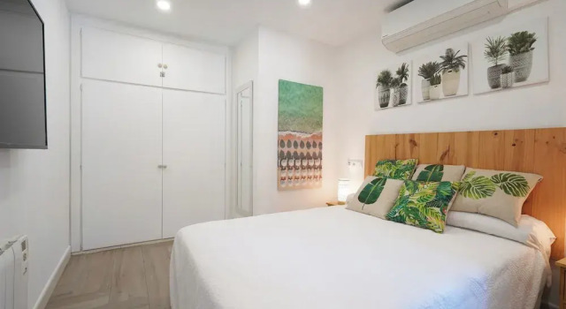 Apartment-4people-parking-castelledefels-bikes-bbq