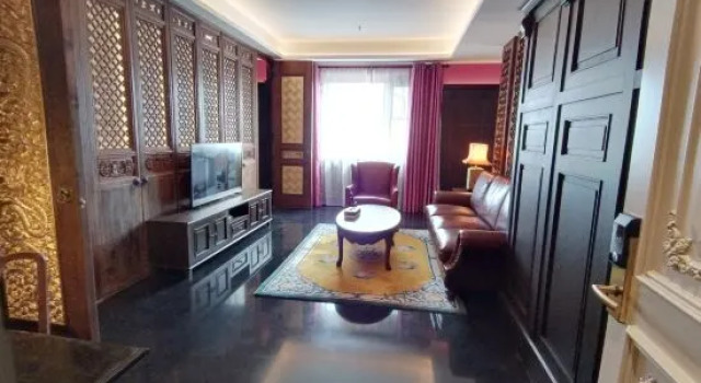 Люкс Deluxe Auspicious Business