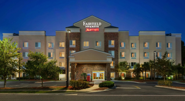 Fairfield Inn & Suites Jacksonville West/Chaffee Point