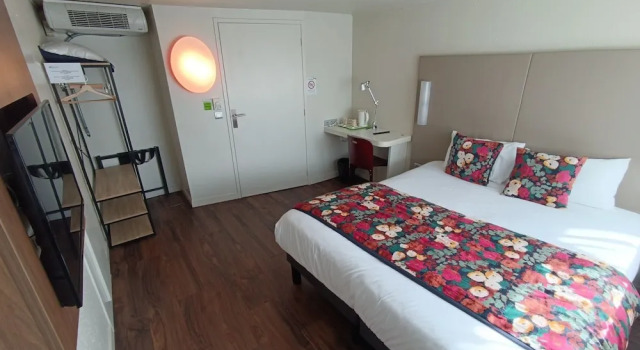 Номер Comfort Brit Hotel Quimper Sud