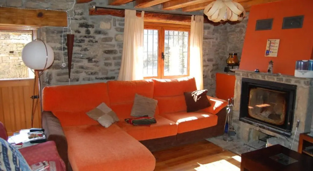 Casa Dorondón, Book Hotel Hotels in Aragon with Parking, Parking