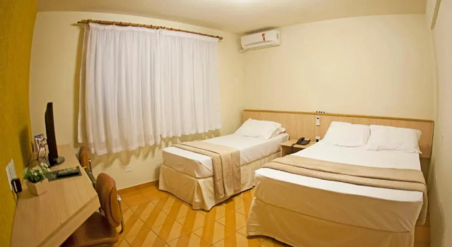 Номер Luxury Harbor Self Cidade Verde