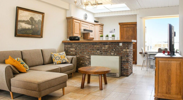 2 Bedroom Nice Home In Damme, Prenota Hotel Damme 