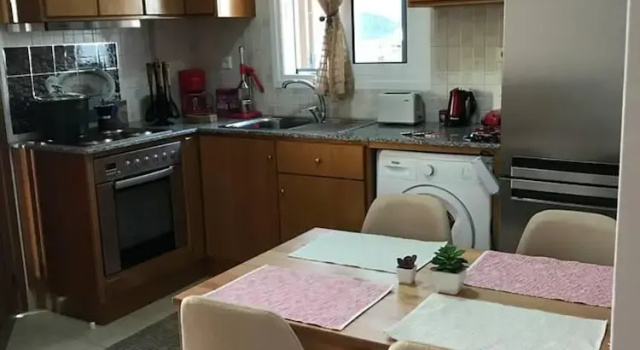 Апартаменты с балконом 1 Bed - Sleeps 2 - Private Balcony - Free Parking