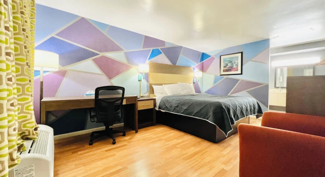 Номер Standard Hometown INN