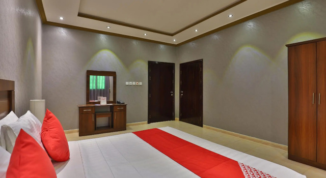 Апартаменты Deluxe OYO 273 Star Yanbu Hotel Suites