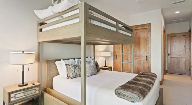 Shooting Star Lodge at Deer Valley Resort - Two Bedroom Residence #103 2 Condo, Varaa Lomakeskus Deer Valley 