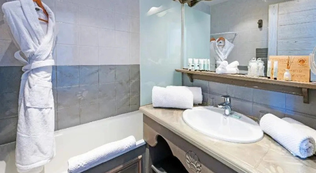 Номер Premium Hôtel les Campanules by Les Etincelles