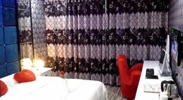 Set Chain Hotel, Rezervovat Hotel Hotely v Xiangyang s parkováním, Parkování