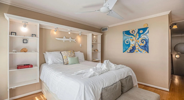 Condo di Cocco 3-oceanfront Dog Friendly w Pool, Забронировать Отель Отели Галвестон с парковкой, рядом с Галерея Galveston Art League, Парковка