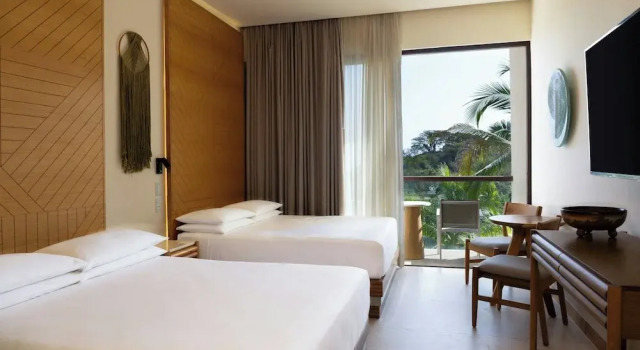 Четырёхместный номер Standard с балконом и с видом на горы Delta Hotels by Marriott Riviera Nayarit, an All-Inclusive Resort