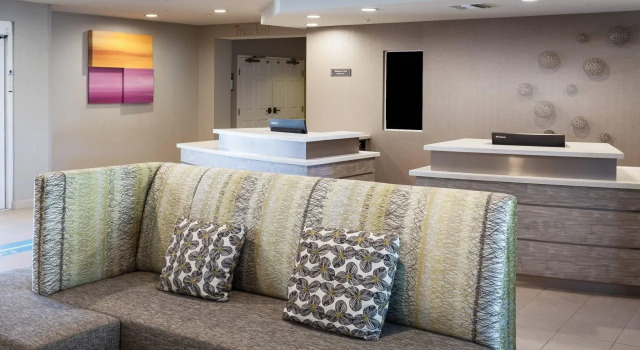 Residence Inn by Marriott Las Vegas Henderson/Green Valley, Rezervasyon Otel Green Valley Nevada