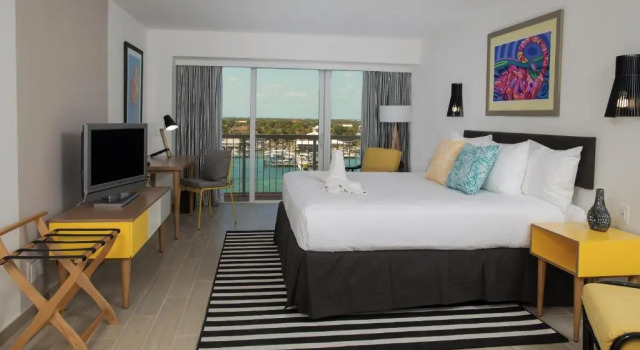 Двухместный номер Deluxe с балконом и с видом на гавань Warwick Paradise Island- All Inclusive- Adults Only