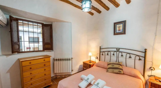 Casa Rufino Iznajar by Ruralidays, Book Hotel Hoteller i Iznajar med pool, Swimmingpool