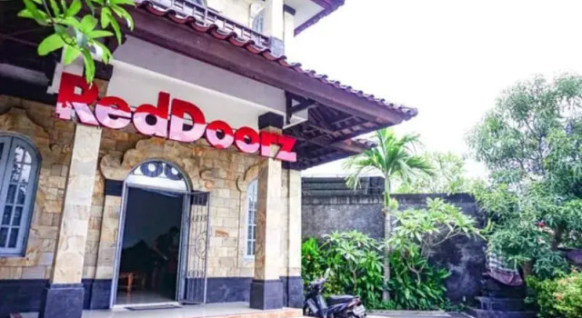RedDoorz @ Batubulan Gianyar
