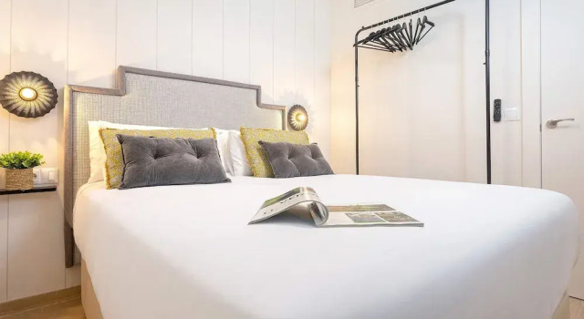 Bright 3bdroom Apartment in Granada. Recogidas III, Забронировать Апартаменты/квартира Гранада Granada Province, рядом с Музей народных традиций и искусств Los Tiros de Granada