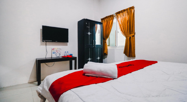 RedDoorz @ Jalan Krakatau Medan, Rezerwuj Hotel Medan Sumatra