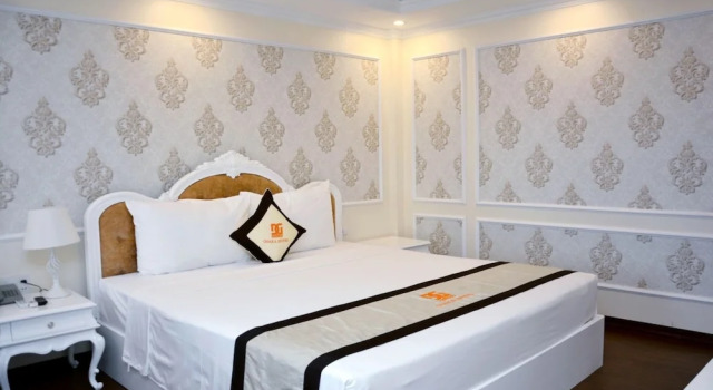 Номер Deluxe Osaka Ha Long Hotel
