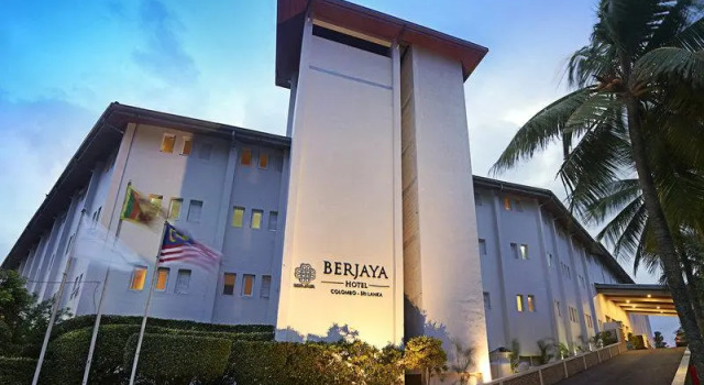 Люкс Deluxe Berjaya Hotel Colombo