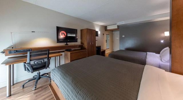 Номер Standard Hôtel & Suites Normandin Québec