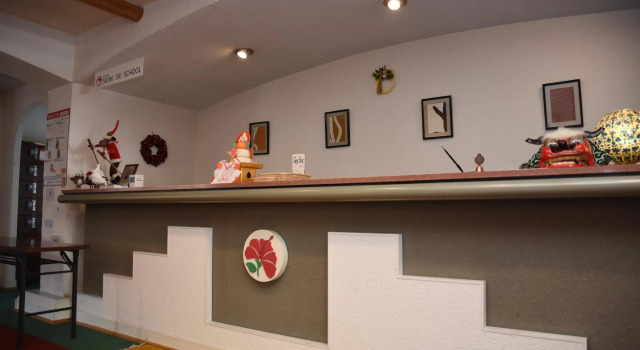 Hotel Takimoto, Boek Hotel Yamanouchi 