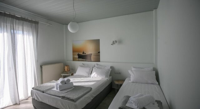 Pharos Apartments, Забронировать Апартаменты/квартира Гаврион Андрос