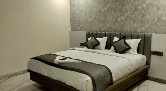 Двухместный номер Premium Hotel Phoenix Grand