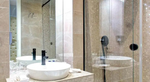 Двухместный номер Deluxe с балконом Boutique House Forty-Four