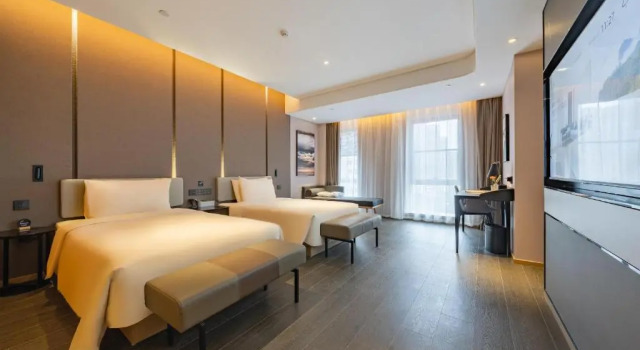 Двухместный номер Deluxe Atour Hotel Hai an City Government