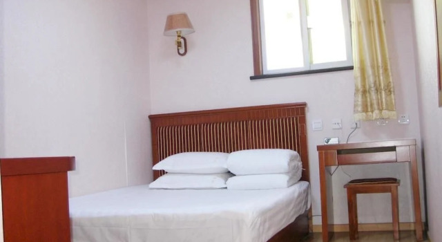 Ruhui Renjia Hotel