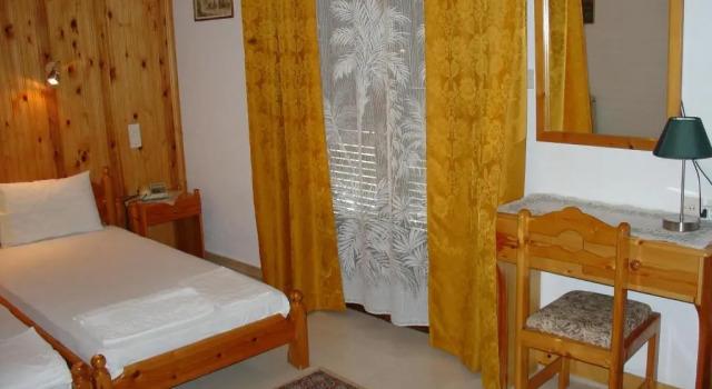 Двухместный номер Standard с балконом Zozas Rooms