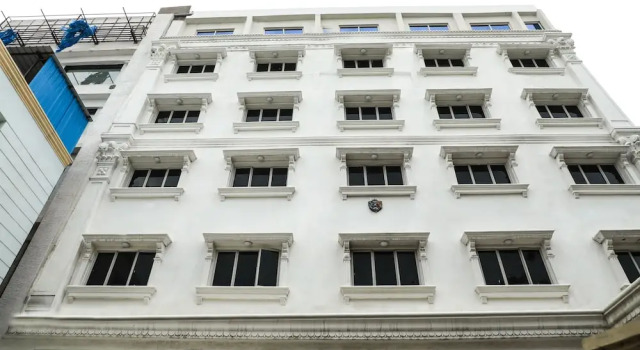 Capital O 15079 Navvada Regency, Rezerwuj Hotel Hajdarabad 