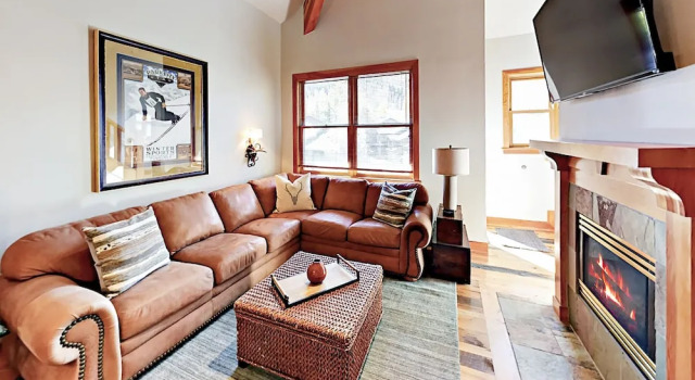 Deer Valley Condo #11 2 Bedrooms 2.5 Bathrooms Condo, Varaa Huoneisto Deer Valley 