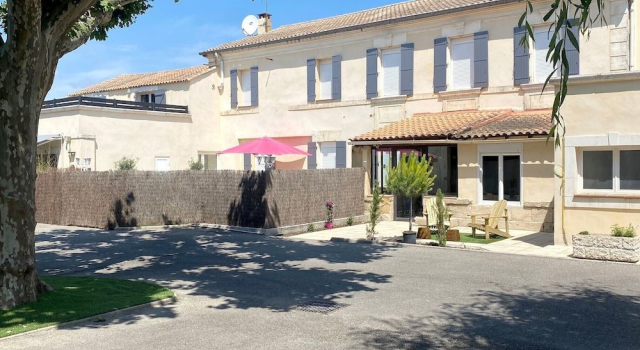 LEscale des Alpilles, Забронировать Отель Роньона Буш-дю-Рон