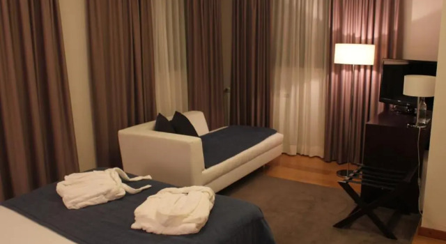 Quinta de Santo Estêvão Hotel Rural, Book Hotel Hotels in Centro with a Pool, Swimming Pool