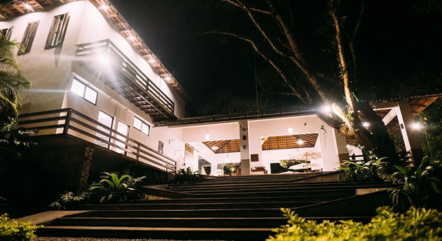 Guayaha, Prenota Hotel Lanquín Alta Verapaz