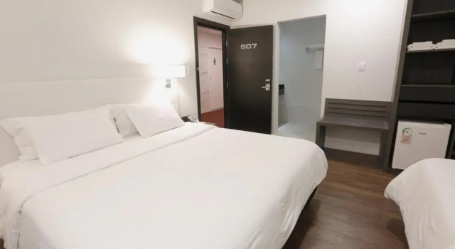 Трёхместный номер Standard Fratele Business Hotel